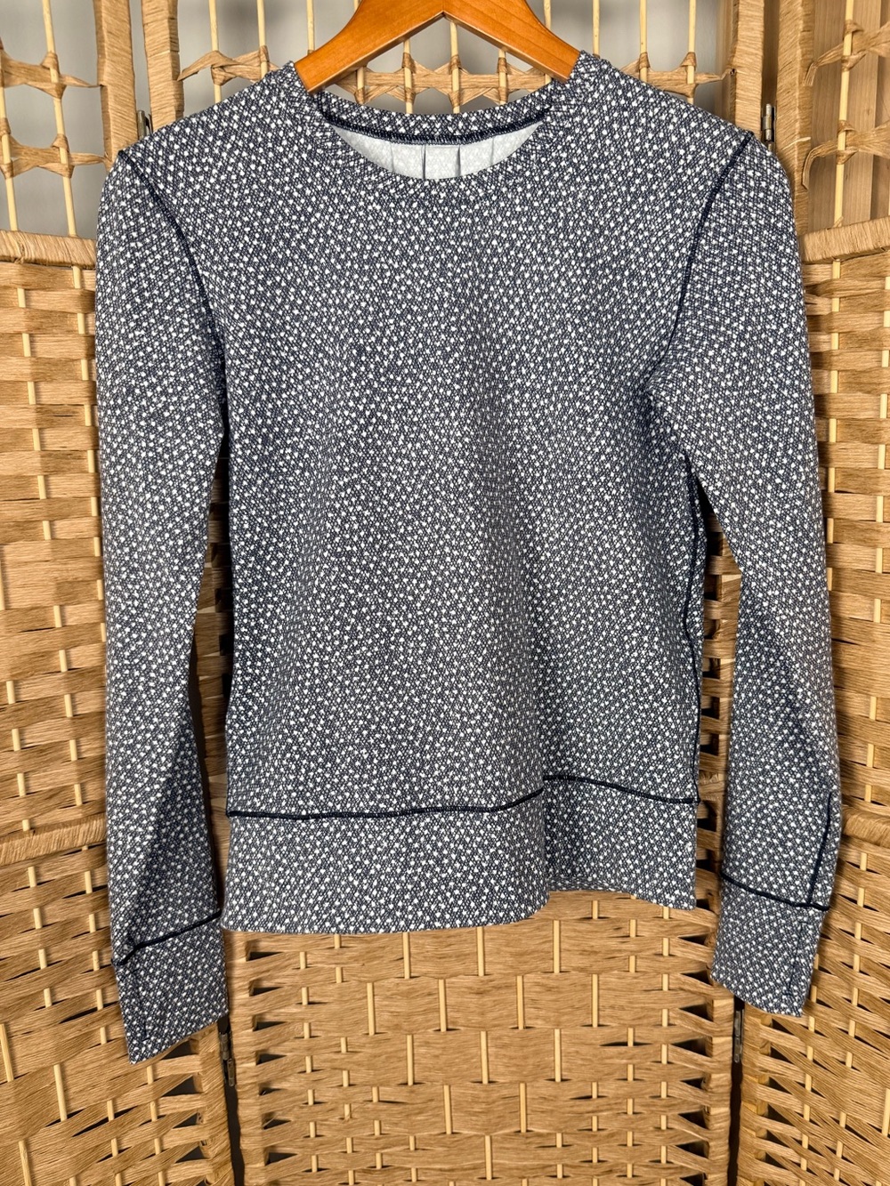 Lululemon Rush Hour Long Sleeve Frozen Fizz Black/White Size 2